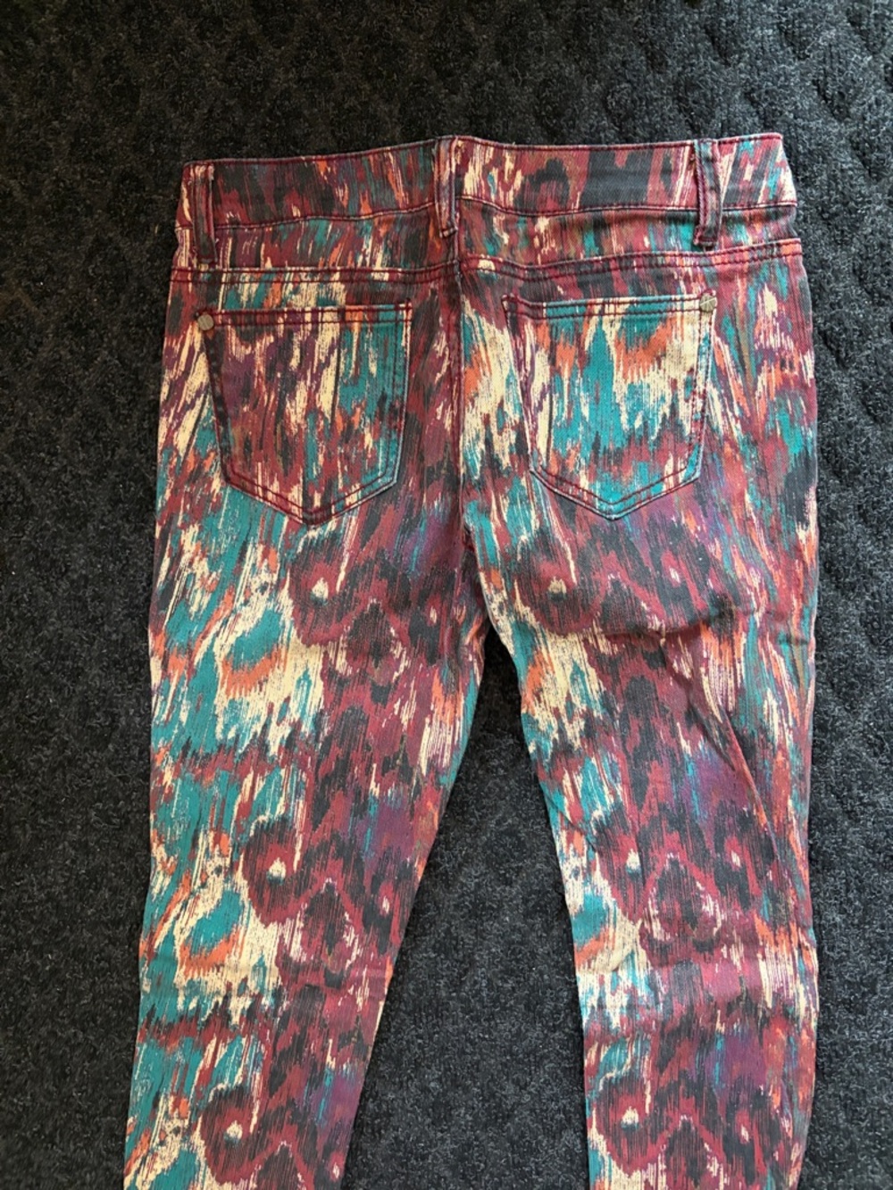Hot Kiss Teal and Burgundy Patterned Skinny Lilly Jeans Size 5 - Picture 10 of 11